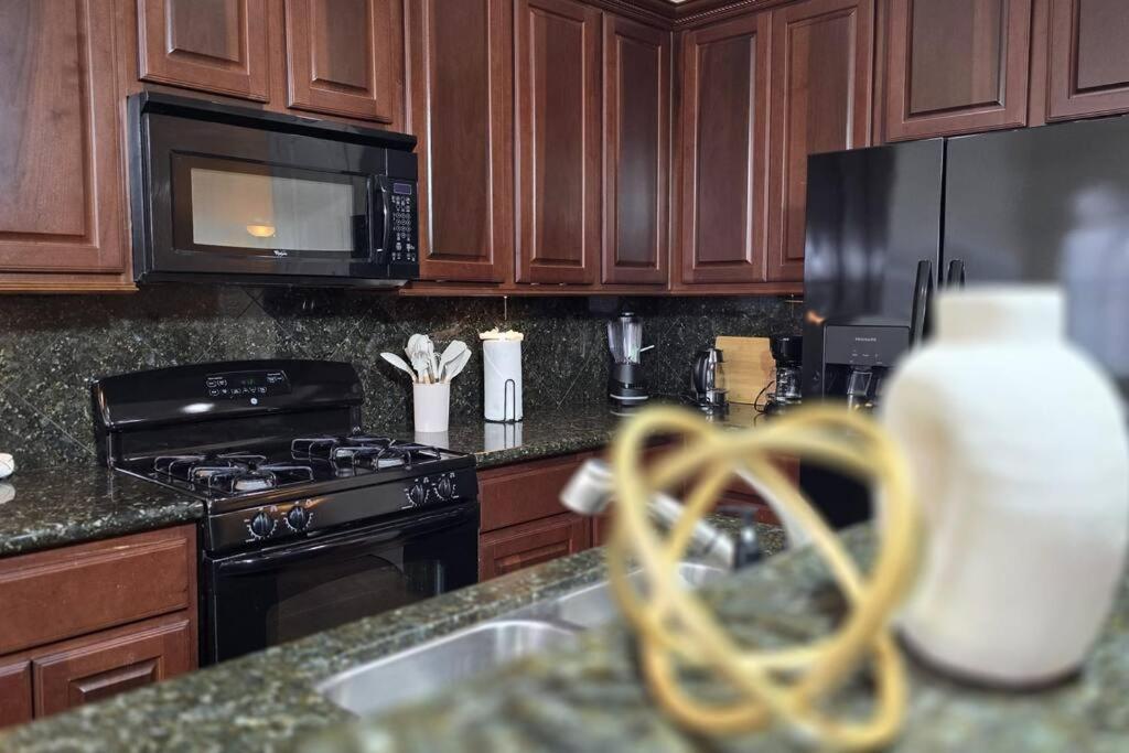 Modern Galleria Gem Private Jacuzzi 3 Br Houston Zewnętrze zdjęcie