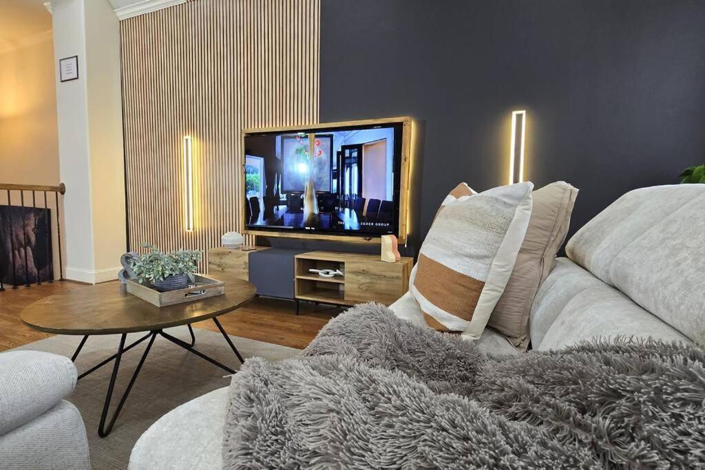 Modern Galleria Gem Private Jacuzzi 3 Br Houston Zewnętrze zdjęcie