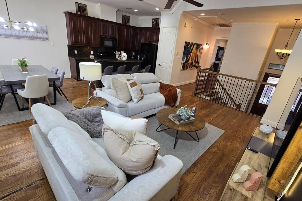 Modern Galleria Gem Private Jacuzzi 3 Br Houston Zewnętrze zdjęcie